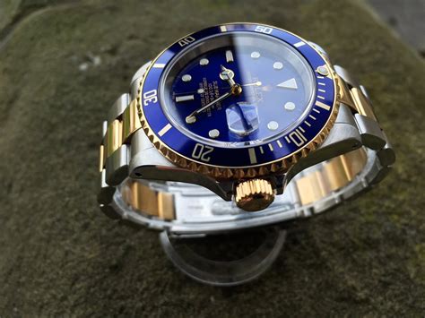 rolex submariner date bleu prix|rolex submariner blue dial bezel.